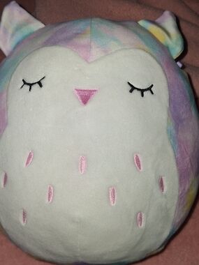 Squishmallows LESEDI The Owl 8" Soft Pastel Rainbow Plush